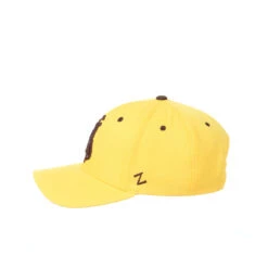 Wyoming Cowboys Competitor Hat – Gold -Sport Clothing Shop WYOCPS002002 8 2 scaled 1