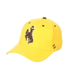 Wyoming Cowboys ZH FlexFit – Gold